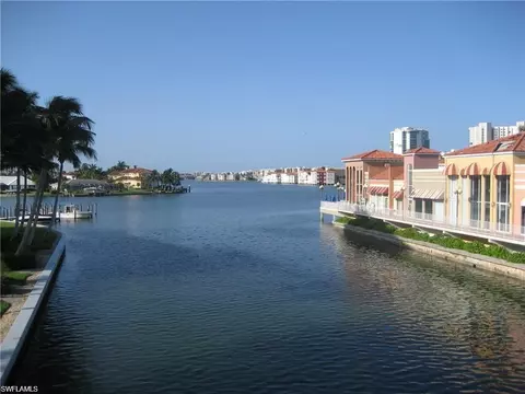 View/Area - 4170 Crayton Rd #C3, Naples, FL 34103 photo 2 of 2
