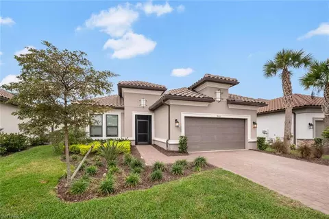 8416 Rosa Ct, Naples, FL 34114