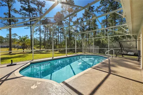 814 Louis Ave, Lehigh Acres, FL 33972