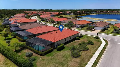 1555 Santiago Cir, Naples, FL 34113