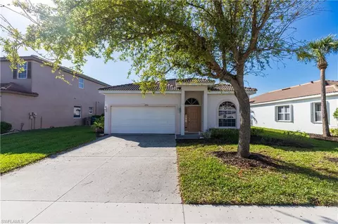2713 Blue Cypress Lake Ct, Cape Coral, FL 33909