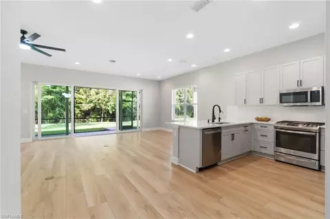 11399 Jacaranda Dr, Naples, FL 34120 photo 6
