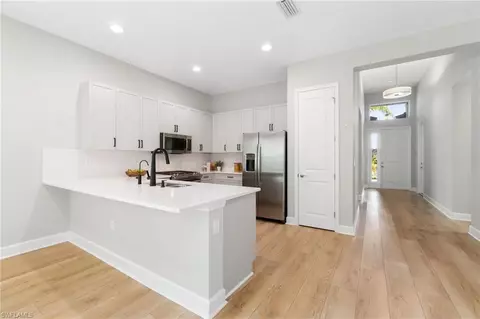 11399 Jacaranda Dr, Naples, FL 34120 photo 7