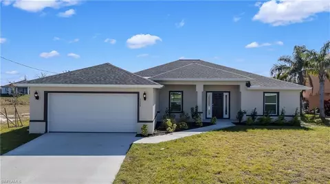 2620 NW 4th Pl, Cape Coral, FL 33993