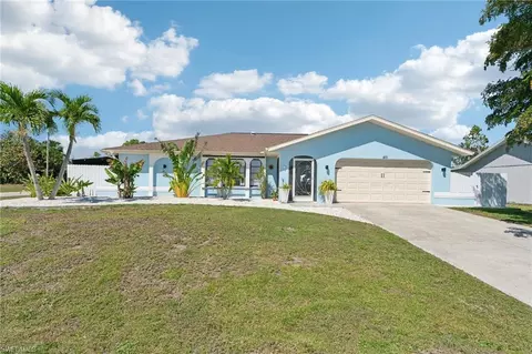 401 SE 14th Ter, Cape Coral, FL 33990