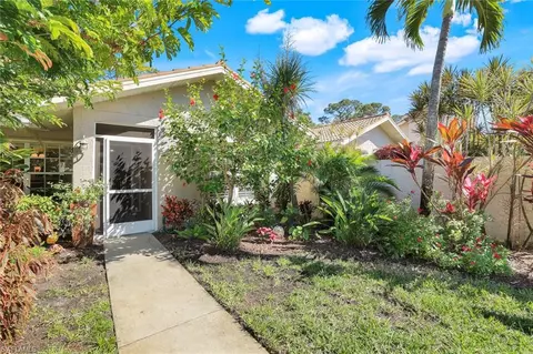 914 Augusta Blvd #7, Naples, FL 34113