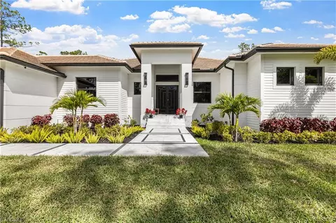 4367 8th Ave SE, Naples, FL 34117 photo 4