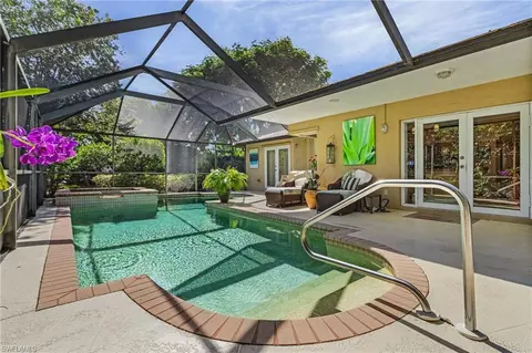 10094 Boca Cir, Naples, FL 34109