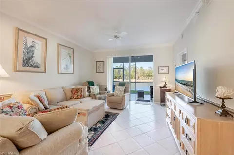 7515 Stoneybrook Dr #814, Naples, FL 34112