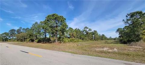 917 Nimitz Blvd, Lehigh Acres, FL 33974