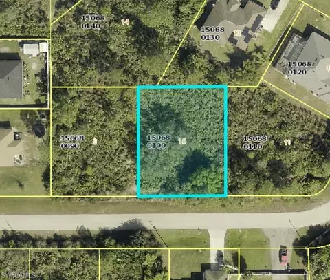 1909 Vesper Ct, Lehigh Acres, FL 33972