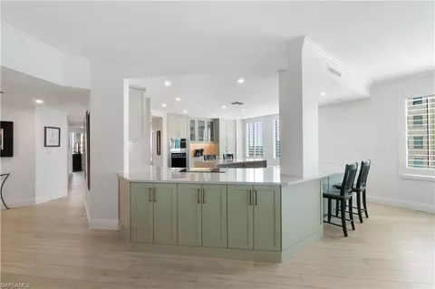 Kitchen - 445 Dockside Dr #A901, Naples, FL 34110 photo 2 of 7