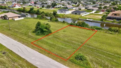 1428 NW 11th Ter, Cape Coral, FL 33993