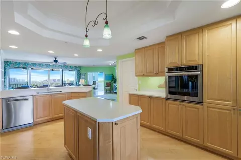 425 Dockside Dr #903, Naples, FL 34110 photo 12