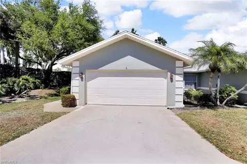 1660 Royal Cir, Naples, FL 34112