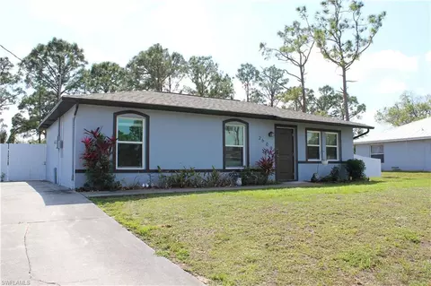 2609 Owen Ave S, Lehigh Acres, FL 33973