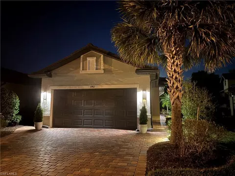 7742 Jacaranda Ln, Naples, FL 34114