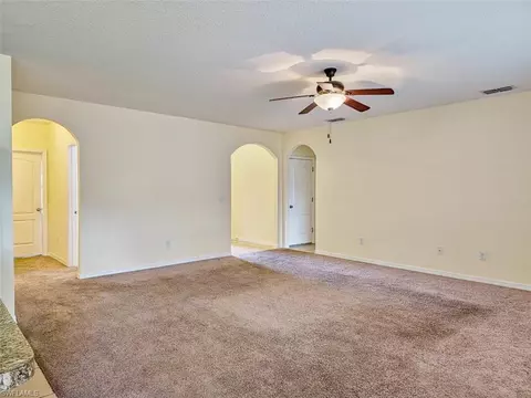 Living - 324 Sunny Field Ct, Eustis, FL 32726 photo 2 of 2
