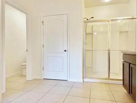 Bath - 324 Sunny Field Ct, Eustis, FL 32726 photo 1 of 4