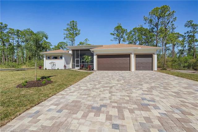 7690 19th Pl, Labelle, FL 33935