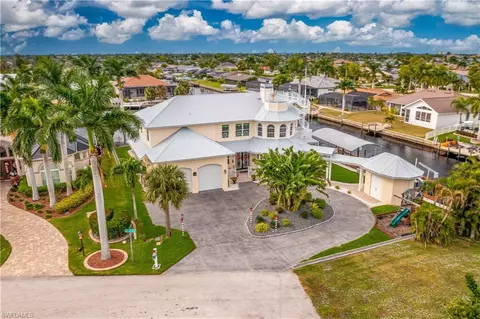 3102 SE 22nd Ave, Cape Coral, FL 33904