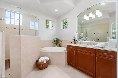 Bath - 7692 Cottesmore Dr, Naples, FL 34113 photo 2 of 3