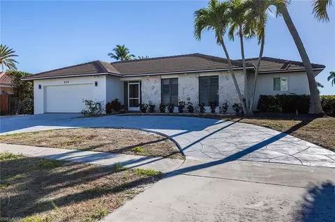 828 N Barfield Dr, Marco Island, FL 34145