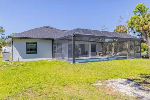 764 8th St SE, Naples, FL 34117 photo 9