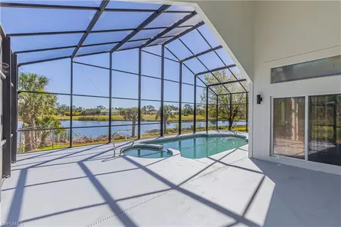 857 Geneva St, Lehigh Acres, FL 33974