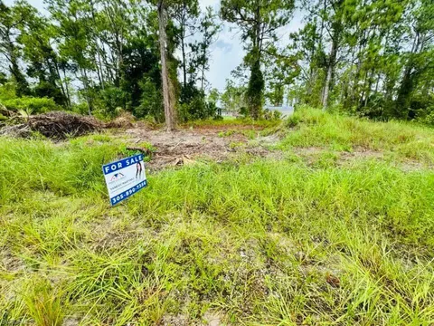1604 W 15th St, Lehigh Acres, FL 33972