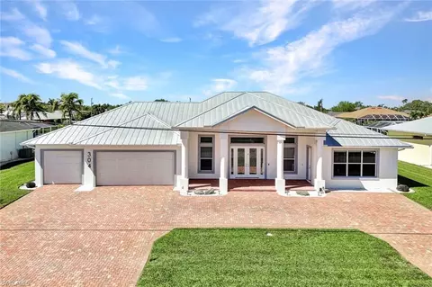 304 NE 14th Ave, Cape Coral, FL 33909