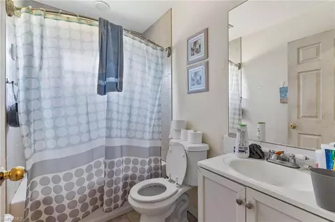 1024 Iris St E, Lehigh Acres, FL 33974 photo 17