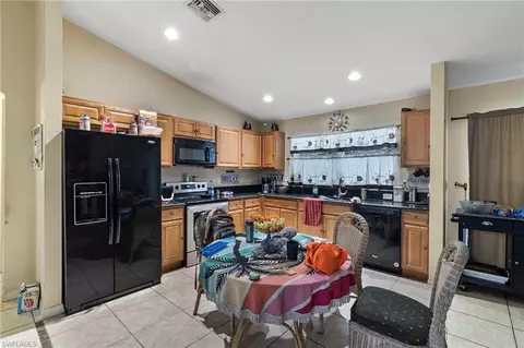 1024 Iris St E, Lehigh Acres, FL 33974 photo 6
