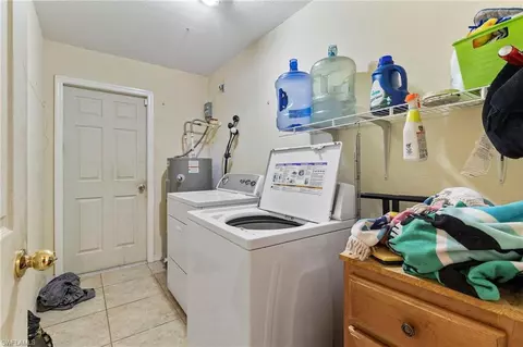 1024 Iris St E, Lehigh Acres, FL 33974 photo 14