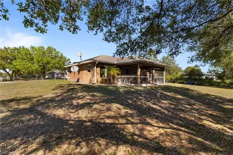 1024 Iris St E, Lehigh Acres, FL 33974 photo 5