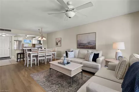 201 Quail Forest Blvd E #309, Naples, FL 34105