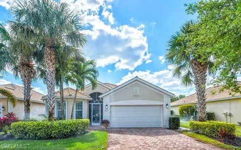 15077 Danios Dr, Bonita Springs, FL 34135