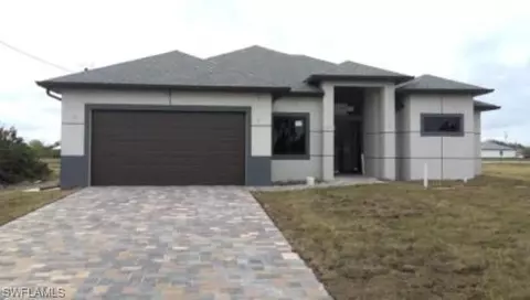 2200 Loraine Ave S, Lehigh Acres, FL 33976