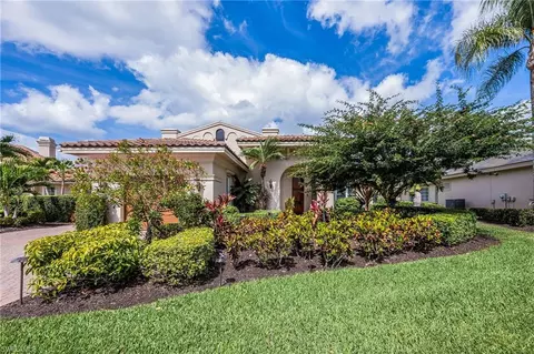 2929 Gardens Blvd, Naples, FL 34105