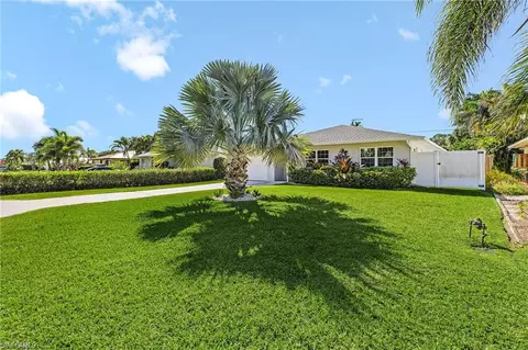 116 1st St, Bonita Springs, FL 34134