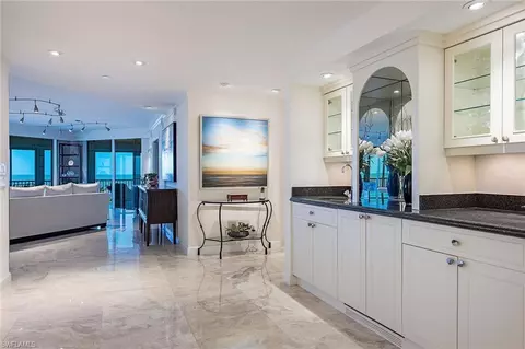 8111 Bay Colony Dr #604, Naples, FL 34108