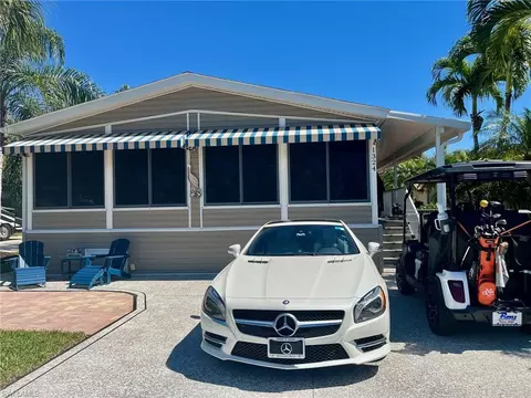 1324 Amethyst Lake Ln, Naples, FL 34114