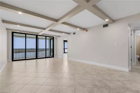 4253 Bay Beach Ln #B5, Fort Myers Beach, FL 33931