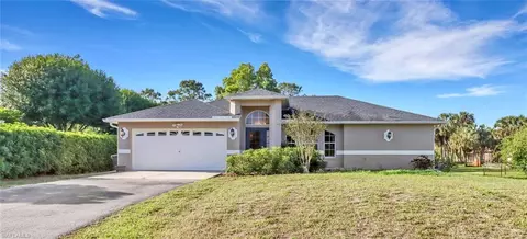 3520 20th Ave NE, Naples, FL 34120