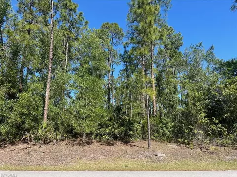 4243 2nd Ave NE, Naples, FL 34120