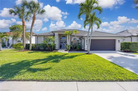 7557 Citrus Hill Ln, Naples, FL 34109