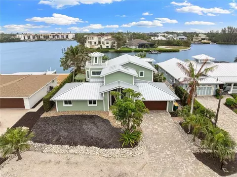 294 3rd St, Bonita Springs, FL 34134