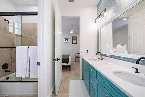 Bath - 2336 Broadwing Ct, Naples, FL 34105 photo 3 of 3
