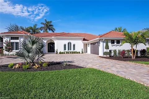 Exterior - 2336 Broadwing Ct, Naples, FL 34105 photo 2 of 2