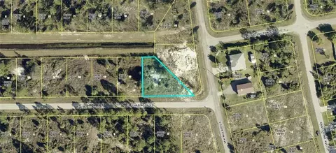 940 Chadwick St, Lehigh Acres, FL 33974